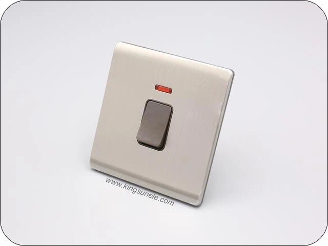 Interruttore a doppio polo 20A