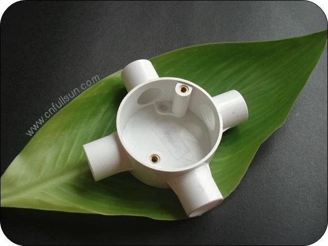 Scatola di condotti in PVC Resistenza alla corrosione a 4 modi
